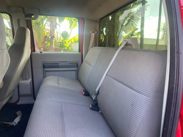 2008 Red /Camel Ford Super Duty F-350 DRW XL LOW MILES 43,076 4WD (1FTWW33Y68E) with an 6.8L SOHC 30-Valve SMFI Triton V10 Engine engine, Automatic transmission, located at 4701 North Dixie Hwy, Pompano Beach, FL, 33064, (954) 422-2889, 26.240938, -80.123474 - OUR WEBPAGE FLORIDACARS1.COM HAS OVER 100 PHOTOS AND FREE CARFAX LINK 2008 FORD F-350 SUPER DUTY XL 4WD VIN: 1FTWW33Y68EA98431 1 F T W W 3 3 Y 6 8 E A 9 8 4 3 1 CREW PICKUP 6.8L V10 F SOHC GASOLINE REAR WHEEL DRIVE W/ 4X4 Features 4WD/AWD ABS Brakes Air Conditioning AM/FM Stereo Automatic Transmissi - Photo#75