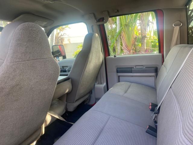 2008 Red /Camel Ford Super Duty F-350 DRW XL LOW MILES 43,076 4WD (1FTWW33Y68E) with an 6.8L SOHC 30-Valve SMFI Triton V10 Engine engine, Automatic transmission, located at 4701 North Dixie Hwy, Pompano Beach, FL, 33064, (954) 422-2889, 26.240938, -80.123474 - OUR WEBPAGE FLORIDACARS1.COM HAS OVER 100 PHOTOS AND FREE CARFAX LINK 2008 FORD F-350 SUPER DUTY XL 4WD VIN: 1FTWW33Y68EA98431 1 F T W W 3 3 Y 6 8 E A 9 8 4 3 1 CREW PICKUP 6.8L V10 F SOHC GASOLINE REAR WHEEL DRIVE W/ 4X4 Features 4WD/AWD ABS Brakes Air Conditioning AM/FM Stereo Automatic Transmissi - Photo#78