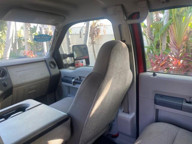 2008 Red /Camel Ford Super Duty F-350 DRW XL LOW MILES 43,076 4WD (1FTWW33Y68E) with an 6.8L SOHC 30-Valve SMFI Triton V10 Engine engine, Automatic transmission, located at 4701 North Dixie Hwy, Pompano Beach, FL, 33064, (954) 422-2889, 26.240938, -80.123474 - OUR WEBPAGE FLORIDACARS1.COM HAS OVER 100 PHOTOS AND FREE CARFAX LINK 2008 FORD F-350 SUPER DUTY XL 4WD VIN: 1FTWW33Y68EA98431 1 F T W W 3 3 Y 6 8 E A 9 8 4 3 1 CREW PICKUP 6.8L V10 F SOHC GASOLINE REAR WHEEL DRIVE W/ 4X4 Features 4WD/AWD ABS Brakes Air Conditioning AM/FM Stereo Automatic Transmissi - Photo#83