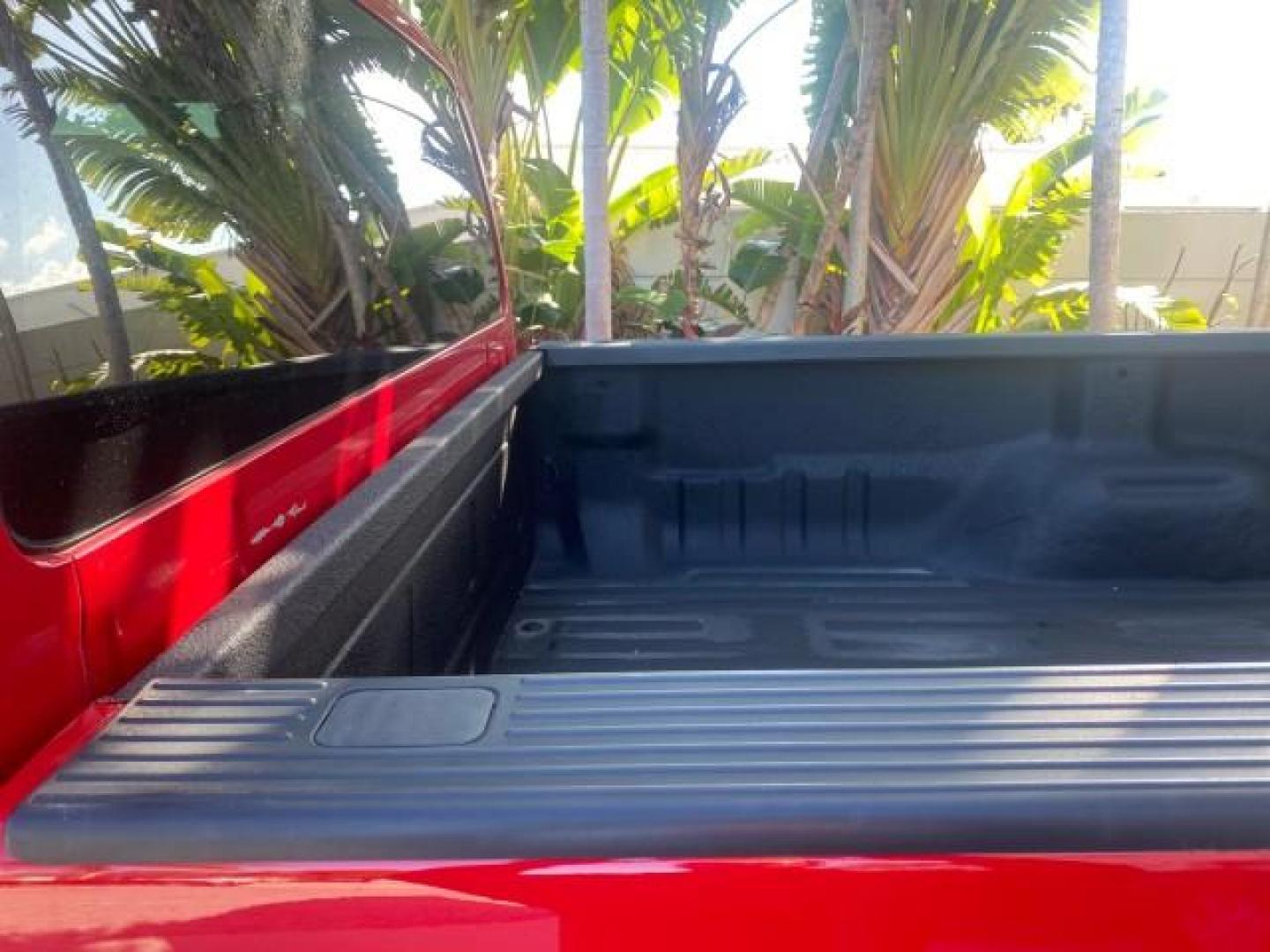 2008 Red /Camel Ford Super Duty F-350 DRW XL LOW MILES 43,076 4WD (1FTWW33Y68E) with an 6.8L SOHC 30-Valve SMFI Triton V10 Engine engine, Automatic transmission, located at 4701 North Dixie Hwy, Pompano Beach, FL, 33064, (954) 422-2889, 26.240938, -80.123474 - OUR WEBPAGE FLORIDACARS1.COM HAS OVER 100 PHOTOS AND FREE CARFAX LINK 2008 FORD F-350 SUPER DUTY XL 4WD VIN: 1FTWW33Y68EA98431 1 F T W W 3 3 Y 6 8 E A 9 8 4 3 1 CREW PICKUP 6.8L V10 F SOHC GASOLINE REAR WHEEL DRIVE W/ 4X4 Features 4WD/AWD ABS Brakes Air Conditioning AM/FM Stereo Automatic Transmissi - Photo#90