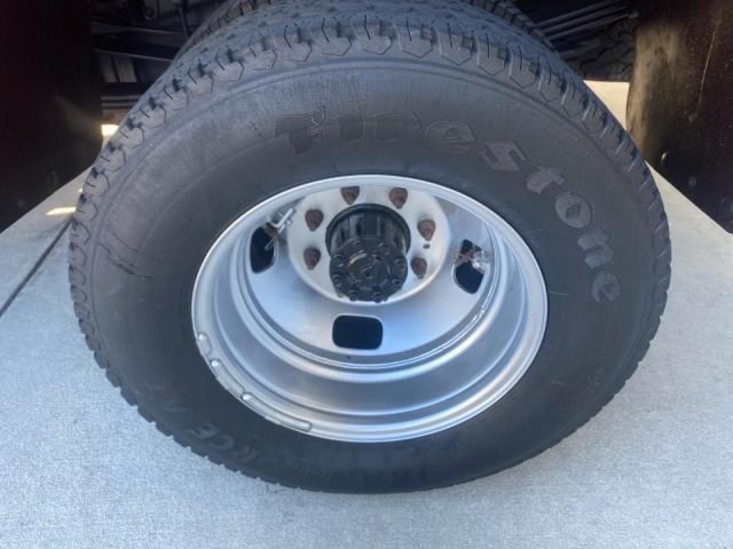 2008 Red /Camel Ford Super Duty F-350 DRW XL LOW MILES 43,076 4WD (1FTWW33Y68E) with an 6.8L SOHC 30-Valve SMFI Triton V10 Engine engine, Automatic transmission, located at 4701 North Dixie Hwy, Pompano Beach, FL, 33064, (954) 422-2889, 26.240938, -80.123474 - OUR WEBPAGE FLORIDACARS1.COM HAS OVER 100 PHOTOS AND FREE CARFAX LINK 2008 FORD F-350 SUPER DUTY XL 4WD VIN: 1FTWW33Y68EA98431 1 F T W W 3 3 Y 6 8 E A 9 8 4 3 1 CREW PICKUP 6.8L V10 F SOHC GASOLINE REAR WHEEL DRIVE W/ 4X4 Features 4WD/AWD ABS Brakes Air Conditioning AM/FM Stereo Automatic Transmissi - Photo#93