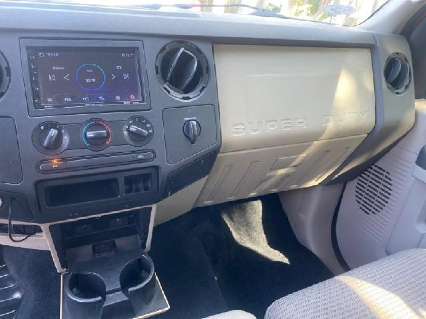 2008 Red /Camel Ford Super Duty F-350 DRW XL LOW MILES 43,076 4WD (1FTWW33Y68E) with an 6.8L SOHC 30-Valve SMFI Triton V10 Engine engine, Automatic transmission, located at 4701 North Dixie Hwy, Pompano Beach, FL, 33064, (954) 422-2889, 26.240938, -80.123474 - OUR WEBPAGE FLORIDACARS1.COM HAS OVER 100 PHOTOS AND FREE CARFAX LINK 2008 FORD F-350 SUPER DUTY XL 4WD VIN: 1FTWW33Y68EA98431 1 F T W W 3 3 Y 6 8 E A 9 8 4 3 1 CREW PICKUP 6.8L V10 F SOHC GASOLINE REAR WHEEL DRIVE W/ 4X4 Features 4WD/AWD ABS Brakes Air Conditioning AM/FM Stereo Automatic Transmissi - Photo#58