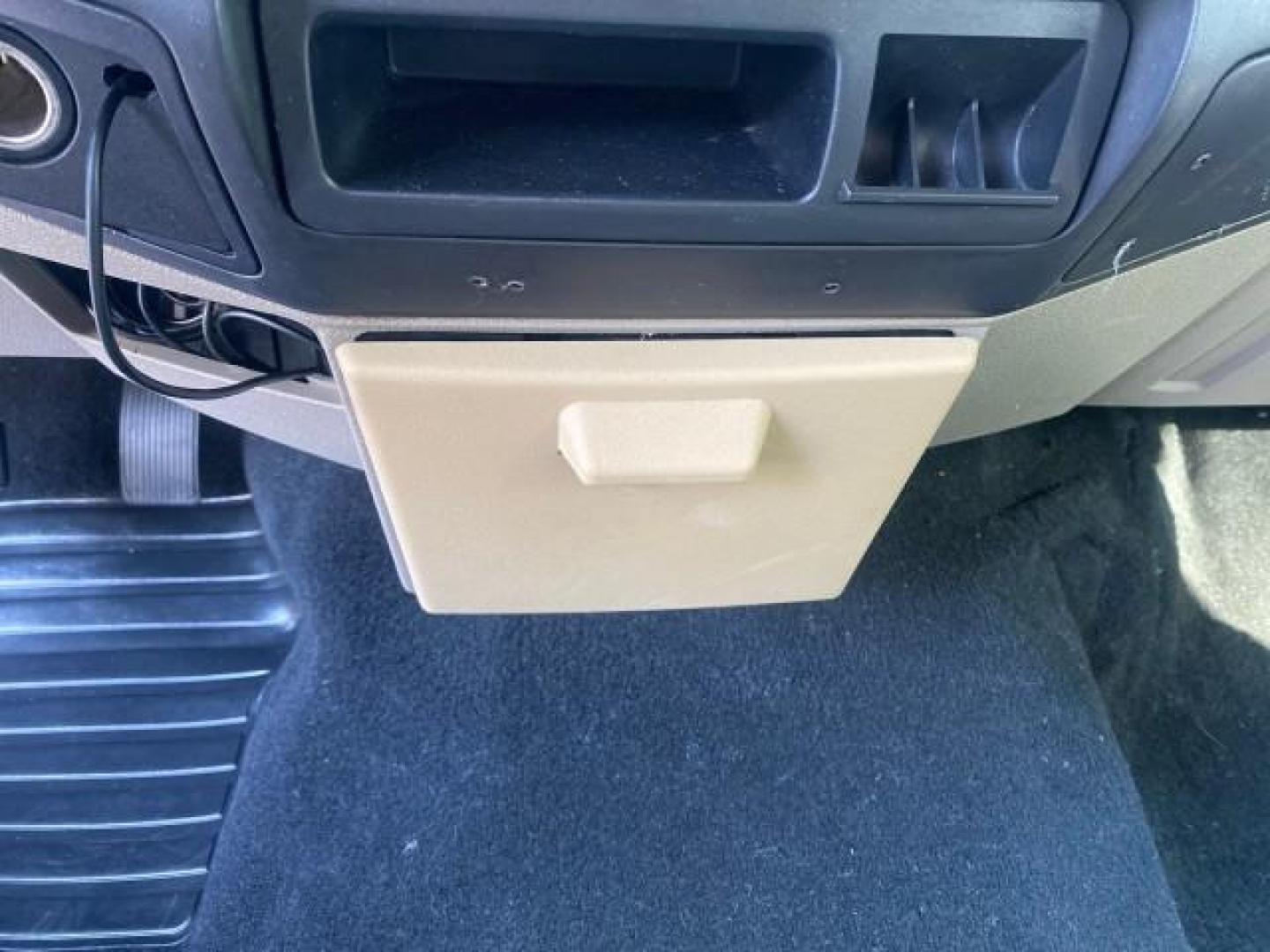 2008 Red /Camel Ford Super Duty F-350 DRW XL LOW MILES 43,076 4WD (1FTWW33Y68E) with an 6.8L SOHC 30-Valve SMFI Triton V10 Engine engine, Automatic transmission, located at 4701 North Dixie Hwy, Pompano Beach, FL, 33064, (954) 422-2889, 26.240938, -80.123474 - OUR WEBPAGE FLORIDACARS1.COM HAS OVER 100 PHOTOS AND FREE CARFAX LINK 2008 FORD F-350 SUPER DUTY XL 4WD VIN: 1FTWW33Y68EA98431 1 F T W W 3 3 Y 6 8 E A 9 8 4 3 1 CREW PICKUP 6.8L V10 F SOHC GASOLINE REAR WHEEL DRIVE W/ 4X4 Features 4WD/AWD ABS Brakes Air Conditioning AM/FM Stereo Automatic Transmissi - Photo#60