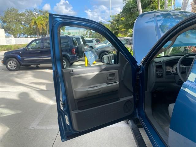 2005 Atlantic Blue Pearl /Med Slate Gray Dodge Dakota SLT LOW MILES 69,842 4WD CLUB (1D7HW42KX5S) with an 3.7L V6 Magnum Engine engine, Automatic transmission, located at 4701 North Dixie Hwy, Pompano Beach, FL, 33064, (954) 422-2889, 26.240938, -80.123474 - OUR WEBPAGE FLORIDACARS1.COM HAS OVER 100 PHOTOS AND FREE CARFAX LINK 2005 DODGE DAKOTA SLT VIN: 1D7HW42KX5S305983 1 D 7 H W 4 2 K X 5 S 3 0 5 9 8 3 CLUB CAB PICKUP 3.7L V6 F GASOLINE 20 MPG REAR WHEEL DRIVE W/ 4X4 Features 4WD/AWD ABS Brakes Air Conditioning Alloy Wheels AM/FM Stereo Automatic Tran - Photo#9