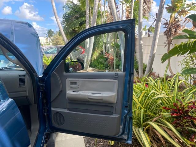 2005 Atlantic Blue Pearl /Med Slate Gray Dodge Dakota SLT LOW MILES 69,842 4WD CLUB (1D7HW42KX5S) with an 3.7L V6 Magnum Engine engine, Automatic transmission, located at 4701 North Dixie Hwy, Pompano Beach, FL, 33064, (954) 422-2889, 26.240938, -80.123474 - OUR WEBPAGE FLORIDACARS1.COM HAS OVER 100 PHOTOS AND FREE CARFAX LINK 2005 DODGE DAKOTA SLT VIN: 1D7HW42KX5S305983 1 D 7 H W 4 2 K X 5 S 3 0 5 9 8 3 CLUB CAB PICKUP 3.7L V6 F GASOLINE 20 MPG REAR WHEEL DRIVE W/ 4X4 Features 4WD/AWD ABS Brakes Air Conditioning Alloy Wheels AM/FM Stereo Automatic Tran - Photo#11
