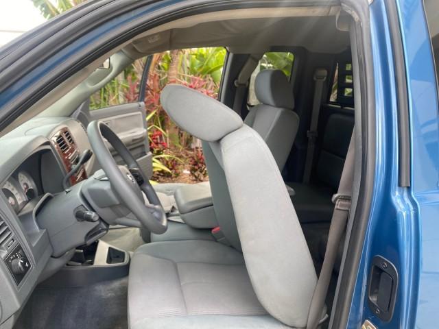 2005 Atlantic Blue Pearl /Med Slate Gray Dodge Dakota SLT LOW MILES 69,842 4WD CLUB (1D7HW42KX5S) with an 3.7L V6 Magnum Engine engine, Automatic transmission, located at 4701 North Dixie Hwy, Pompano Beach, FL, 33064, (954) 422-2889, 26.240938, -80.123474 - OUR WEBPAGE FLORIDACARS1.COM HAS OVER 100 PHOTOS AND FREE CARFAX LINK 2005 DODGE DAKOTA SLT VIN: 1D7HW42KX5S305983 1 D 7 H W 4 2 K X 5 S 3 0 5 9 8 3 CLUB CAB PICKUP 3.7L V6 F GASOLINE 20 MPG REAR WHEEL DRIVE W/ 4X4 Features 4WD/AWD ABS Brakes Air Conditioning Alloy Wheels AM/FM Stereo Automatic Tran - Photo#13