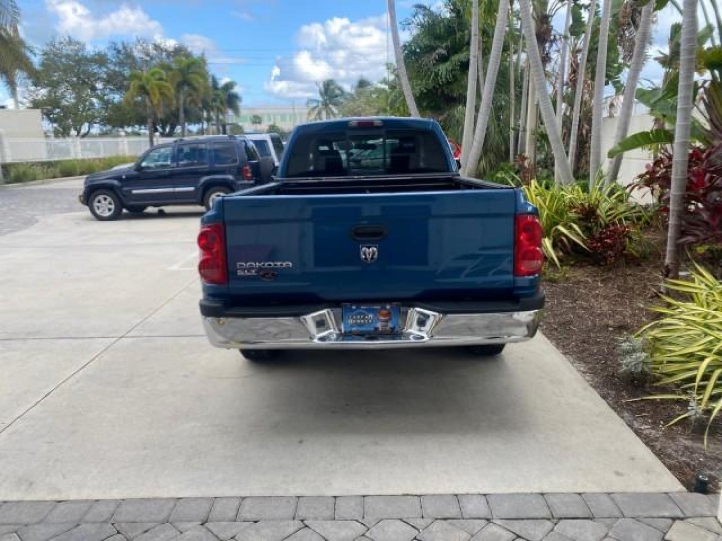 2005 Atlantic Blue Pearl /Med Slate Gray Dodge Dakota SLT LOW MILES 69,842 4WD CLUB (1D7HW42KX5S) with an 3.7L V6 Magnum Engine engine, Automatic transmission, located at 4701 North Dixie Hwy, Pompano Beach, FL, 33064, (954) 422-2889, 26.240938, -80.123474 - OUR WEBPAGE FLORIDACARS1.COM HAS OVER 100 PHOTOS AND FREE CARFAX LINK 2005 DODGE DAKOTA SLT VIN: 1D7HW42KX5S305983 1 D 7 H W 4 2 K X 5 S 3 0 5 9 8 3 CLUB CAB PICKUP 3.7L V6 F GASOLINE 20 MPG REAR WHEEL DRIVE W/ 4X4 Features 4WD/AWD ABS Brakes Air Conditioning Alloy Wheels AM/FM Stereo Automatic Tran- Photo#34