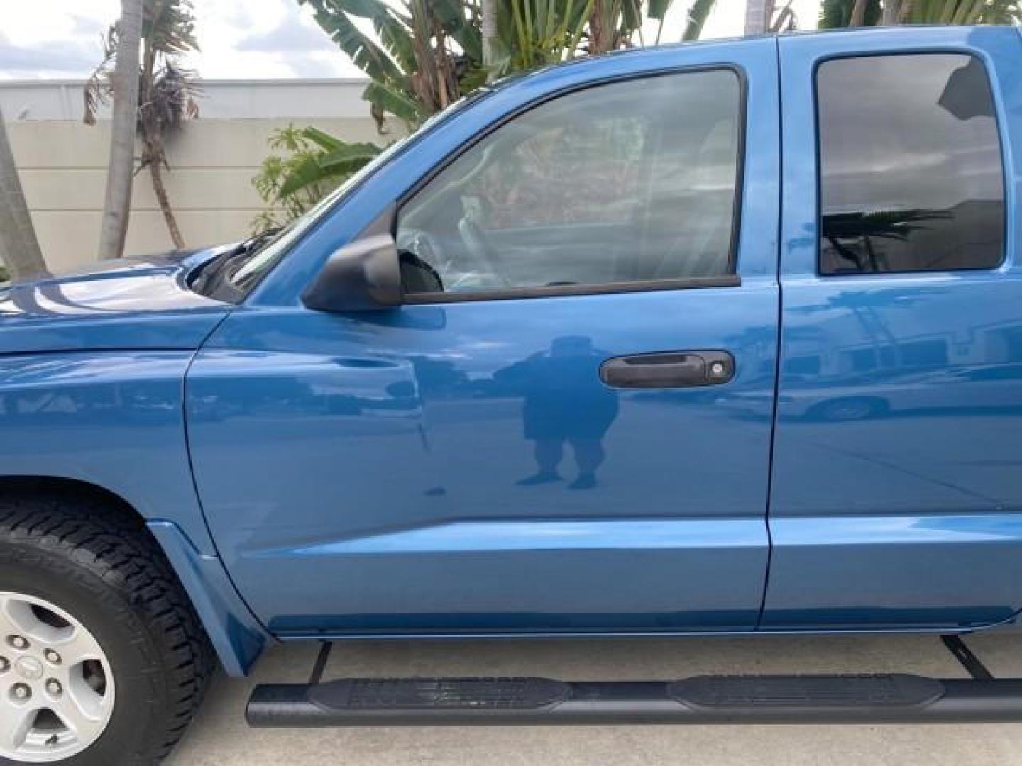 2005 Atlantic Blue Pearl /Med Slate Gray Dodge Dakota SLT LOW MILES 69,842 4WD CLUB (1D7HW42KX5S) with an 3.7L V6 Magnum Engine engine, Automatic transmission, located at 4701 North Dixie Hwy, Pompano Beach, FL, 33064, (954) 422-2889, 26.240938, -80.123474 - OUR WEBPAGE FLORIDACARS1.COM HAS OVER 100 PHOTOS AND FREE CARFAX LINK 2005 DODGE DAKOTA SLT VIN: 1D7HW42KX5S305983 1 D 7 H W 4 2 K X 5 S 3 0 5 9 8 3 CLUB CAB PICKUP 3.7L V6 F GASOLINE 20 MPG REAR WHEEL DRIVE W/ 4X4 Features 4WD/AWD ABS Brakes Air Conditioning Alloy Wheels AM/FM Stereo Automatic Tran- Photo#36