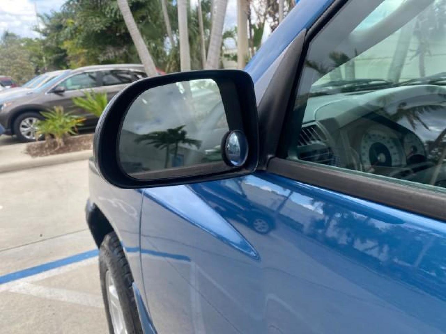 2005 Atlantic Blue Pearl /Med Slate Gray Dodge Dakota SLT LOW MILES 69,842 4WD CLUB (1D7HW42KX5S) with an 3.7L V6 Magnum Engine engine, Automatic transmission, located at 4701 North Dixie Hwy, Pompano Beach, FL, 33064, (954) 422-2889, 26.240938, -80.123474 - OUR WEBPAGE FLORIDACARS1.COM HAS OVER 100 PHOTOS AND FREE CARFAX LINK 2005 DODGE DAKOTA SLT VIN: 1D7HW42KX5S305983 1 D 7 H W 4 2 K X 5 S 3 0 5 9 8 3 CLUB CAB PICKUP 3.7L V6 F GASOLINE 20 MPG REAR WHEEL DRIVE W/ 4X4 Features 4WD/AWD ABS Brakes Air Conditioning Alloy Wheels AM/FM Stereo Automatic Tran- Photo#39