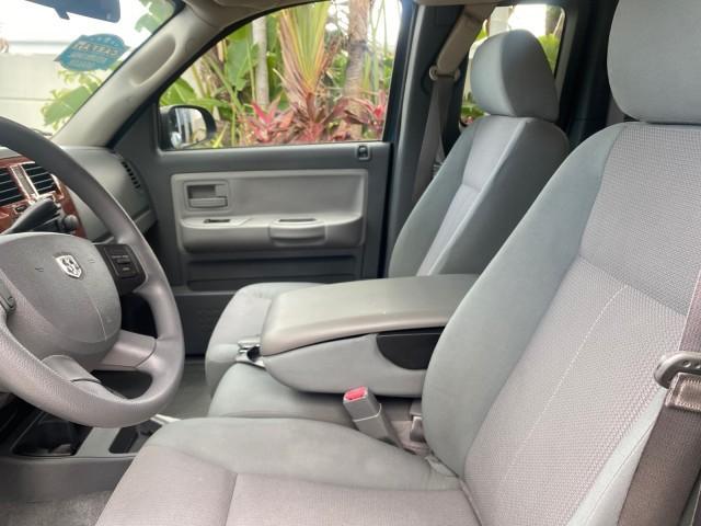 2005 Atlantic Blue Pearl /Med Slate Gray Dodge Dakota SLT LOW MILES 69,842 4WD CLUB (1D7HW42KX5S) with an 3.7L V6 Magnum Engine engine, Automatic transmission, located at 4701 North Dixie Hwy, Pompano Beach, FL, 33064, (954) 422-2889, 26.240938, -80.123474 - OUR WEBPAGE FLORIDACARS1.COM HAS OVER 100 PHOTOS AND FREE CARFAX LINK 2005 DODGE DAKOTA SLT VIN: 1D7HW42KX5S305983 1 D 7 H W 4 2 K X 5 S 3 0 5 9 8 3 CLUB CAB PICKUP 3.7L V6 F GASOLINE 20 MPG REAR WHEEL DRIVE W/ 4X4 Features 4WD/AWD ABS Brakes Air Conditioning Alloy Wheels AM/FM Stereo Automatic Tran - Photo#44