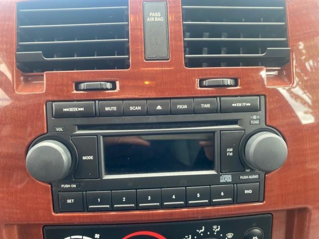 2005 Atlantic Blue Pearl /Med Slate Gray Dodge Dakota SLT LOW MILES 69,842 4WD CLUB (1D7HW42KX5S) with an 3.7L V6 Magnum Engine engine, Automatic transmission, located at 4701 North Dixie Hwy, Pompano Beach, FL, 33064, (954) 422-2889, 26.240938, -80.123474 - OUR WEBPAGE FLORIDACARS1.COM HAS OVER 100 PHOTOS AND FREE CARFAX LINK 2005 DODGE DAKOTA SLT VIN: 1D7HW42KX5S305983 1 D 7 H W 4 2 K X 5 S 3 0 5 9 8 3 CLUB CAB PICKUP 3.7L V6 F GASOLINE 20 MPG REAR WHEEL DRIVE W/ 4X4 Features 4WD/AWD ABS Brakes Air Conditioning Alloy Wheels AM/FM Stereo Automatic Tran - Photo#59