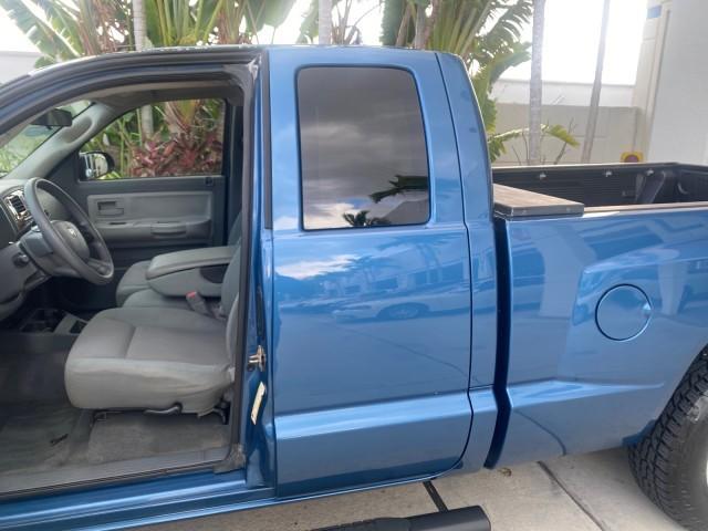 2005 Atlantic Blue Pearl /Med Slate Gray Dodge Dakota SLT LOW MILES 69,842 4WD CLUB (1D7HW42KX5S) with an 3.7L V6 Magnum Engine engine, Automatic transmission, located at 4701 North Dixie Hwy, Pompano Beach, FL, 33064, (954) 422-2889, 26.240938, -80.123474 - OUR WEBPAGE FLORIDACARS1.COM HAS OVER 100 PHOTOS AND FREE CARFAX LINK 2005 DODGE DAKOTA SLT VIN: 1D7HW42KX5S305983 1 D 7 H W 4 2 K X 5 S 3 0 5 9 8 3 CLUB CAB PICKUP 3.7L V6 F GASOLINE 20 MPG REAR WHEEL DRIVE W/ 4X4 Features 4WD/AWD ABS Brakes Air Conditioning Alloy Wheels AM/FM Stereo Automatic Tran - Photo#71