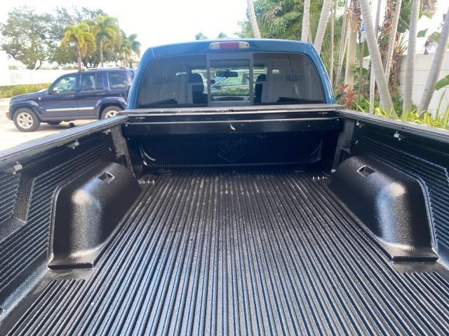 2005 Atlantic Blue Pearl /Med Slate Gray Dodge Dakota SLT LOW MILES 69,842 4WD CLUB (1D7HW42KX5S) with an 3.7L V6 Magnum Engine engine, Automatic transmission, located at 4701 North Dixie Hwy, Pompano Beach, FL, 33064, (954) 422-2889, 26.240938, -80.123474 - OUR WEBPAGE FLORIDACARS1.COM HAS OVER 100 PHOTOS AND FREE CARFAX LINK 2005 DODGE DAKOTA SLT VIN: 1D7HW42KX5S305983 1 D 7 H W 4 2 K X 5 S 3 0 5 9 8 3 CLUB CAB PICKUP 3.7L V6 F GASOLINE 20 MPG REAR WHEEL DRIVE W/ 4X4 Features 4WD/AWD ABS Brakes Air Conditioning Alloy Wheels AM/FM Stereo Automatic Tran - Photo#96