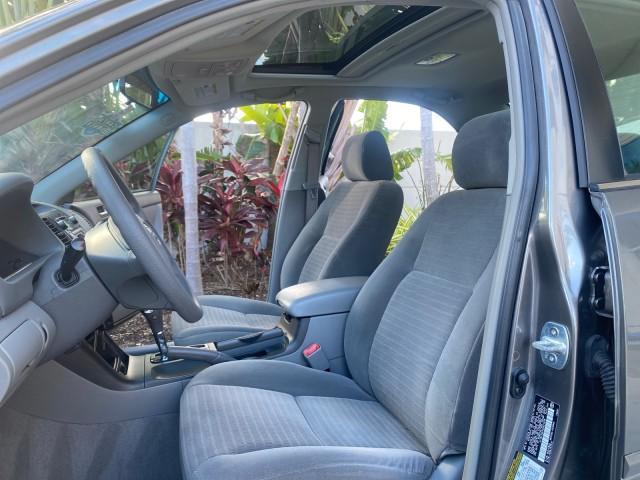 2005 Phantom Gray Pearl /Stone Toyota Camry XLE LOW MILES 68,563 1 OWNER (4T1BF30K05U) with an 3.0L DOHC MPFI Vvti 24-Valve V6 Engine engine, Automatic transmission, located at 4701 North Dixie Hwy, Pompano Beach, FL, 33064, (954) 422-2889, 26.240938, -80.123474 - OUR WEBPAGE FLORIDACARS1.COM HAS OVER 100 PHOTOS AND FREE CARFAX LINK 2005 TOYOTA CAMRY XLE V6 1 OWNER VIN: 4T1BF30K05U621308 4 T 1 B F 3 0 K 0 5 U 6 2 1 3 0 8 SEDAN 4 DR 3.0L V6 F DOHC 24V GASOLINE 28 MPG FRONT WHEEL DRIVE Features ABS Brakes Air Conditioning Alloy Wheels AM/FM Stereo Automatic Tra - Photo#10