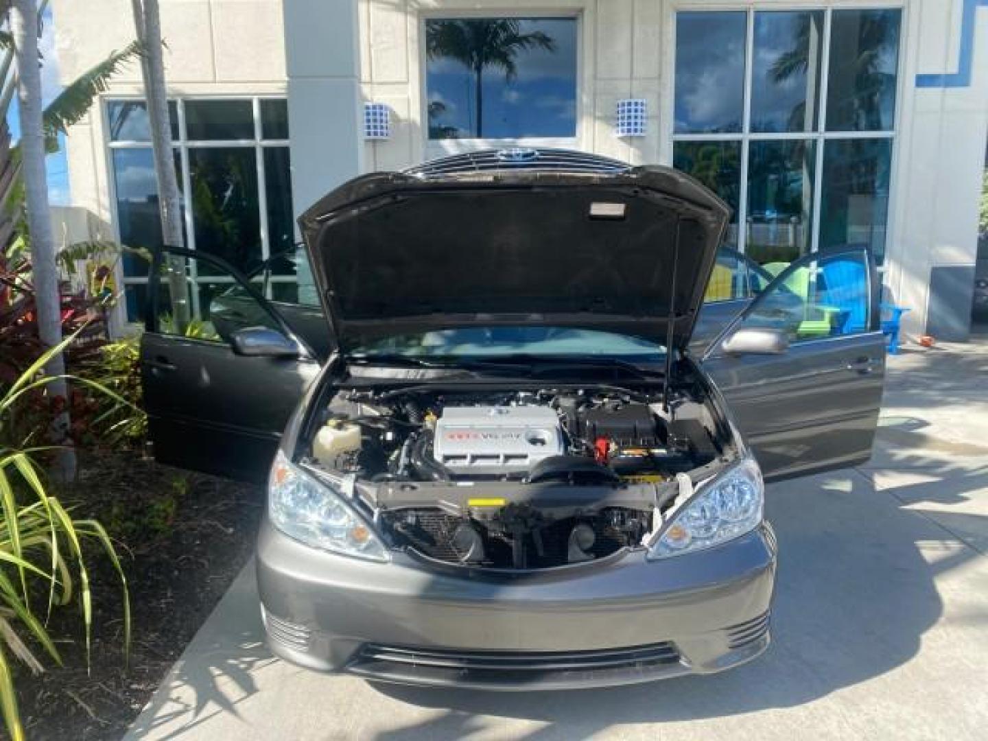 2005 Phantom Gray Pearl /Stone Toyota Camry XLE LOW MILES 68,563 1 OWNER (4T1BF30K05U) with an 3.0L DOHC MPFI Vvti 24-Valve V6 Engine engine, Automatic transmission, located at 4701 North Dixie Hwy, Pompano Beach, FL, 33064, (954) 422-2889, 26.240938, -80.123474 - OUR WEBPAGE FLORIDACARS1.COM HAS OVER 100 PHOTOS AND FREE CARFAX LINK 2005 TOYOTA CAMRY XLE V6 1 OWNER VIN: 4T1BF30K05U621308 4 T 1 B F 3 0 K 0 5 U 6 2 1 3 0 8 SEDAN 4 DR 3.0L V6 F DOHC 24V GASOLINE 28 MPG FRONT WHEEL DRIVE Features ABS Brakes Air Conditioning Alloy Wheels AM/FM Stereo Automatic Tra - Photo#17