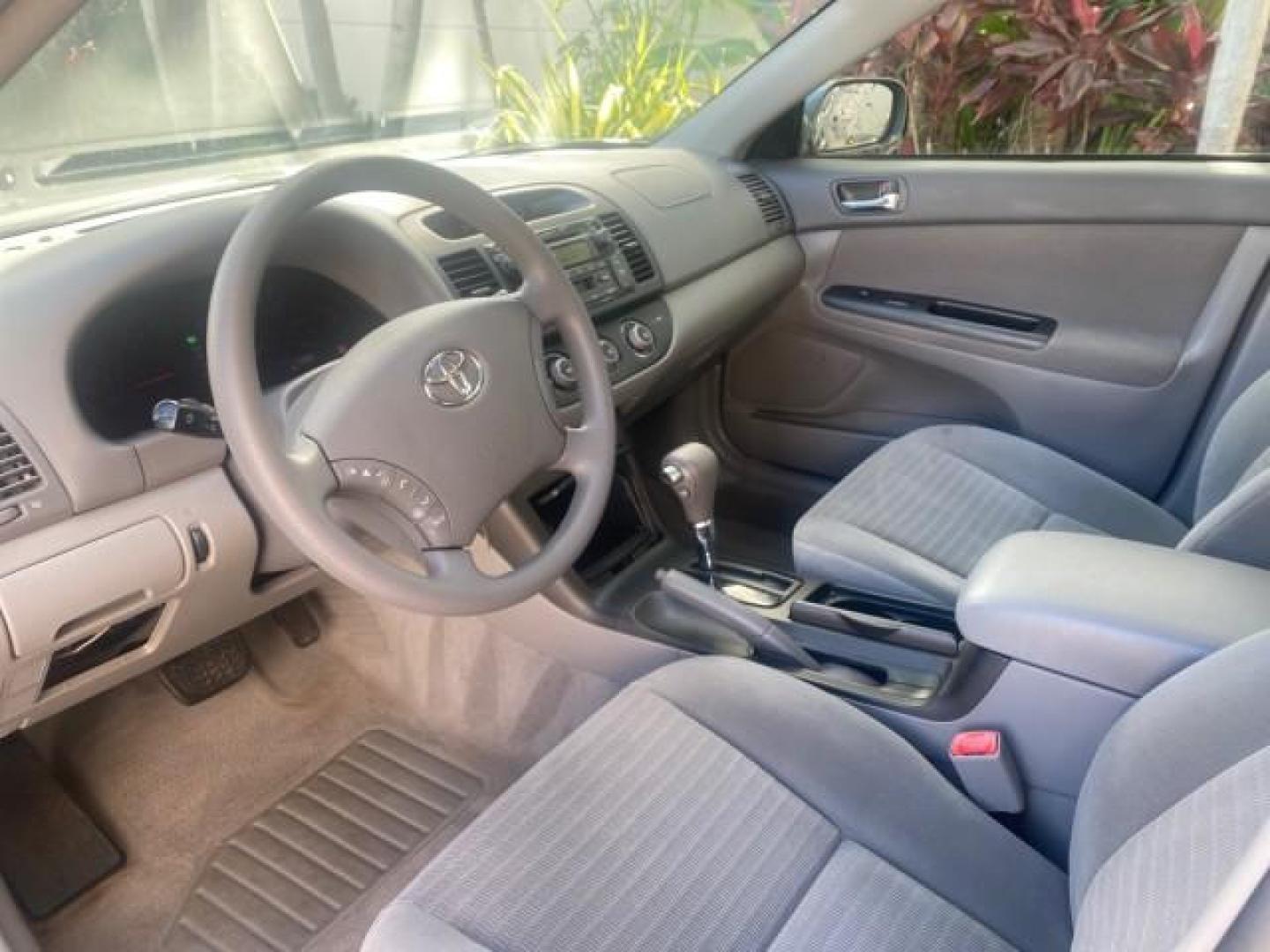 2005 Phantom Gray Pearl /Stone Toyota Camry XLE LOW MILES 68,563 1 OWNER (4T1BF30K05U) with an 3.0L DOHC MPFI Vvti 24-Valve V6 Engine engine, Automatic transmission, located at 4701 North Dixie Hwy, Pompano Beach, FL, 33064, (954) 422-2889, 26.240938, -80.123474 - OUR WEBPAGE FLORIDACARS1.COM HAS OVER 100 PHOTOS AND FREE CARFAX LINK 2005 TOYOTA CAMRY XLE V6 1 OWNER VIN: 4T1BF30K05U621308 4 T 1 B F 3 0 K 0 5 U 6 2 1 3 0 8 SEDAN 4 DR 3.0L V6 F DOHC 24V GASOLINE 28 MPG FRONT WHEEL DRIVE Features ABS Brakes Air Conditioning Alloy Wheels AM/FM Stereo Automatic Tra - Photo#45
