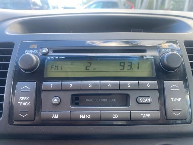 2005 Phantom Gray Pearl /Stone Toyota Camry XLE LOW MILES 68,563 1 OWNER (4T1BF30K05U) with an 3.0L DOHC MPFI Vvti 24-Valve V6 Engine engine, Automatic transmission, located at 4701 North Dixie Hwy, Pompano Beach, FL, 33064, (954) 422-2889, 26.240938, -80.123474 - OUR WEBPAGE FLORIDACARS1.COM HAS OVER 100 PHOTOS AND FREE CARFAX LINK 2005 TOYOTA CAMRY XLE V6 1 OWNER VIN: 4T1BF30K05U621308 4 T 1 B F 3 0 K 0 5 U 6 2 1 3 0 8 SEDAN 4 DR 3.0L V6 F DOHC 24V GASOLINE 28 MPG FRONT WHEEL DRIVE Features ABS Brakes Air Conditioning Alloy Wheels AM/FM Stereo Automatic Tra - Photo#59