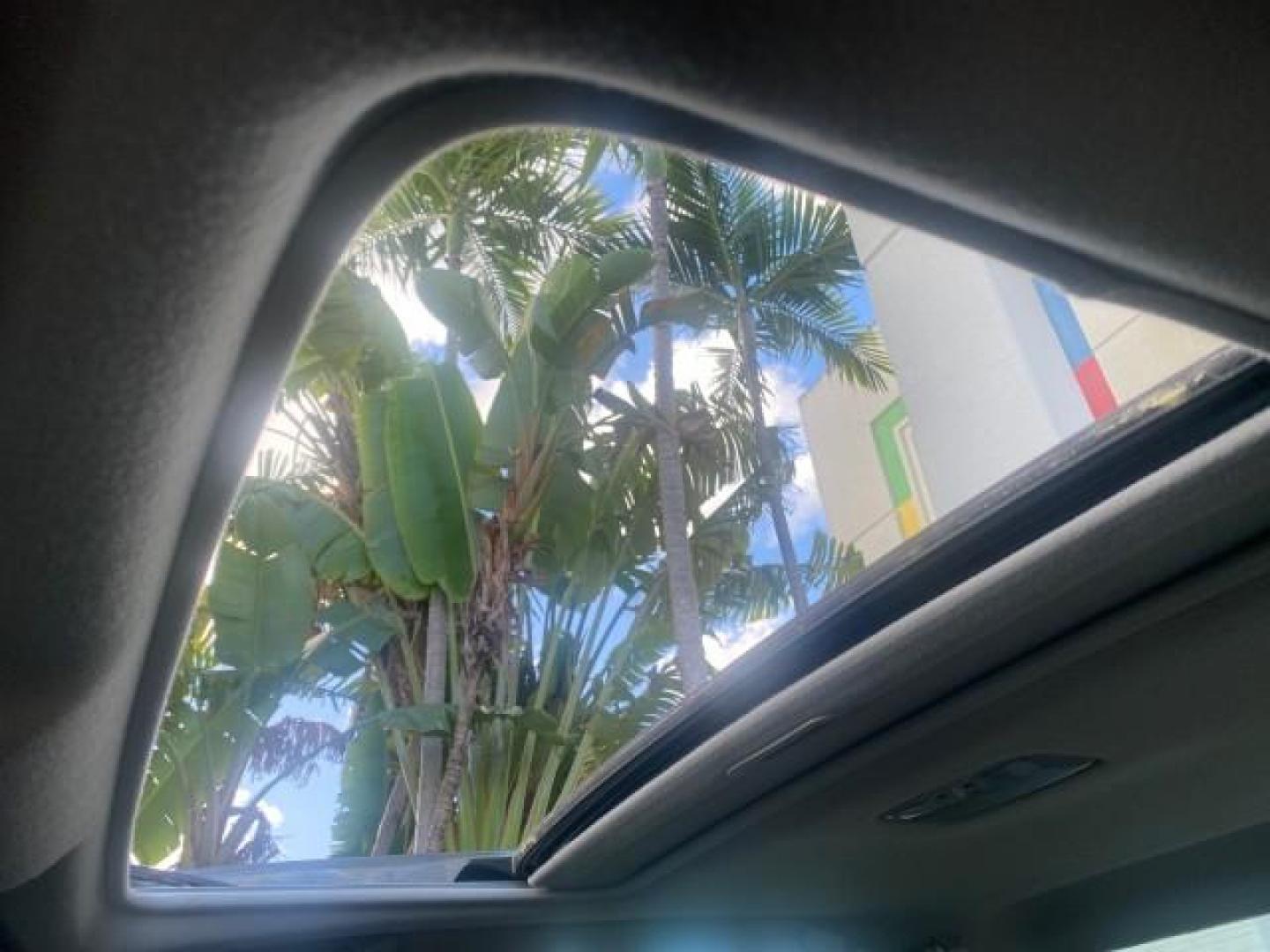 2005 Phantom Gray Pearl /Stone Toyota Camry XLE LOW MILES 68,563 1 OWNER (4T1BF30K05U) with an 3.0L DOHC MPFI Vvti 24-Valve V6 Engine engine, Automatic transmission, located at 4701 North Dixie Hwy, Pompano Beach, FL, 33064, (954) 422-2889, 26.240938, -80.123474 - OUR WEBPAGE FLORIDACARS1.COM HAS OVER 100 PHOTOS AND FREE CARFAX LINK 2005 TOYOTA CAMRY XLE V6 1 OWNER VIN: 4T1BF30K05U621308 4 T 1 B F 3 0 K 0 5 U 6 2 1 3 0 8 SEDAN 4 DR 3.0L V6 F DOHC 24V GASOLINE 28 MPG FRONT WHEEL DRIVE Features ABS Brakes Air Conditioning Alloy Wheels AM/FM Stereo Automatic Tra - Photo#66