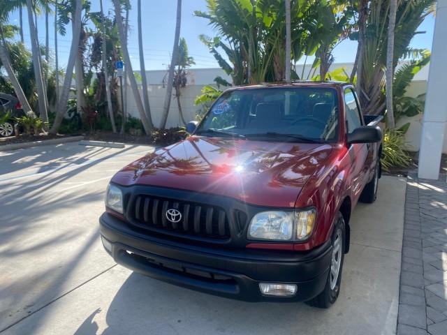 2004 Radiant Red /Charcoal Toyota Tacoma 1 OWNER AUTO AC LIKE NEW (5TENL42N54Z) with an 2.4L DOHC EFI 16-Valve I4 Engine engine, Automatic transmission, located at 4701 North Dixie Hwy, Pompano Beach, FL, 33064, (954) 422-2889, 26.240938, -80.123474 - OUR WEBPAGE FLORIDACARS1.COM HAS OVER 100 PHOTOS AND FREE CARFAX LINK 2004 TOYOTA TACOMA VIN: 5TENL42N54Z414927 5 T E N L 4 2 N 5 4 Z 4 1 4 9 2 7 PICKUP 2.4L I4 F DOHC 16V GASOLINE 29 MPG REAR WHEEL DRIVE Features ABS Brakes Air Conditioning AM/FM Stereo Automatic Transmission Bed Liner Cassette Pla - Photo#3