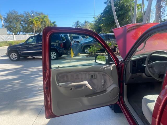 2004 Radiant Red /Charcoal Toyota Tacoma 1 OWNER AUTO AC LIKE NEW (5TENL42N54Z) with an 2.4L DOHC EFI 16-Valve I4 Engine engine, Automatic transmission, located at 4701 North Dixie Hwy, Pompano Beach, FL, 33064, (954) 422-2889, 26.240938, -80.123474 - OUR WEBPAGE FLORIDACARS1.COM HAS OVER 100 PHOTOS AND FREE CARFAX LINK 2004 TOYOTA TACOMA VIN: 5TENL42N54Z414927 5 T E N L 4 2 N 5 4 Z 4 1 4 9 2 7 PICKUP 2.4L I4 F DOHC 16V GASOLINE 29 MPG REAR WHEEL DRIVE Features ABS Brakes Air Conditioning AM/FM Stereo Automatic Transmission Bed Liner Cassette Pla - Photo#9
