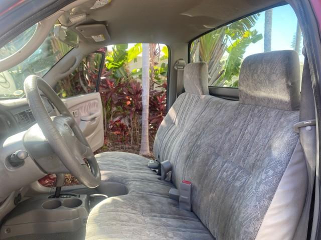 2004 Radiant Red /Charcoal Toyota Tacoma 1 OWNER AUTO AC LIKE NEW (5TENL42N54Z) with an 2.4L DOHC EFI 16-Valve I4 Engine engine, Automatic transmission, located at 4701 North Dixie Hwy, Pompano Beach, FL, 33064, (954) 422-2889, 26.240938, -80.123474 - OUR WEBPAGE FLORIDACARS1.COM HAS OVER 100 PHOTOS AND FREE CARFAX LINK 2004 TOYOTA TACOMA VIN: 5TENL42N54Z414927 5 T E N L 4 2 N 5 4 Z 4 1 4 9 2 7 PICKUP 2.4L I4 F DOHC 16V GASOLINE 29 MPG REAR WHEEL DRIVE Features ABS Brakes Air Conditioning AM/FM Stereo Automatic Transmission Bed Liner Cassette Pla - Photo#10