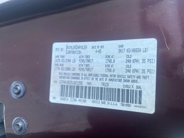 2005 Deep Molten Red Pearl /Dark Slate Gray Dodge Ram 1500 SLT 1 OWNER FL HEMI 5.7 V8 (1D7HA18D25J) with an 5.7L V8 Hemi Magnum Engine engine, Automatic transmission, located at 4701 North Dixie Hwy, Pompano Beach, FL, 33064, (954) 422-2889, 26.240938, -80.123474 - OUR WEBPAGE FLORIDACARS1.COM HAS OVER 100 PHOTOS AND FREE CARFAX LINK 2005 DODGE RAM 1500 SLT 5.7 V8 HEMI CREW CAB 1 OWNER FLORIDA VIN: 1D7HA18D25J621258 1 D 7 H A 1 8 D 2 5 J 6 2 1 2 5 8 4 DOOR EXTENDED CAB PICKUP 5.7L V8 F GASOLINE 18 MPG REAR WHEEL DRIVE Features ABS Brakes Air Conditioning AM/FM - Photo#68