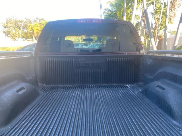2005 Deep Molten Red Pearl /Dark Slate Gray Dodge Ram 1500 SLT 1 OWNER FL HEMI 5.7 V8 (1D7HA18D25J) with an 5.7L V8 Hemi Magnum Engine engine, Automatic transmission, located at 4701 North Dixie Hwy, Pompano Beach, FL, 33064, (954) 422-2889, 26.240938, -80.123474 - OUR WEBPAGE FLORIDACARS1.COM HAS OVER 100 PHOTOS AND FREE CARFAX LINK 2005 DODGE RAM 1500 SLT 5.7 V8 HEMI CREW CAB 1 OWNER FLORIDA VIN: 1D7HA18D25J621258 1 D 7 H A 1 8 D 2 5 J 6 2 1 2 5 8 4 DOOR EXTENDED CAB PICKUP 5.7L V8 F GASOLINE 18 MPG REAR WHEEL DRIVE Features ABS Brakes Air Conditioning AM/FM - Photo#96