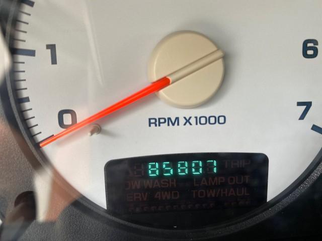 2005 Deep Molten Red Pearl /Dark Slate Gray Dodge Ram 1500 4 DR SLT 1 OWNER FL HEMI 5.7 V8 (1D7HA18D25J) with an 5.7L V8 Hemi Magnum Engine engine, Automatic transmission, located at 4701 North Dixie Hwy, Pompano Beach, FL, 33064, (954) 422-2889, 26.240938, -80.123474 - OUR WEBPAGE FLORIDACARS1.COM HAS OVER 100 PHOTOS AND FREE CARFAX LINK 2005 DODGE RAM 1500 SLT 5.7 V8 HEMI EXTENDED CAB 1 OWNER FLORIDA VIN: 1D7HA18D25J621258 1 D 7 H A 1 8 D 2 5 J 6 2 1 2 5 8 4 DOOR EXTENDED CAB PICKUP 5.7L V8 F GASOLINE 18 MPG REAR WHEEL DRIVE Features ABS Brakes Air Conditioning A - Photo#18