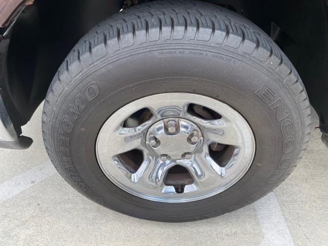 2005 Deep Molten Red Pearl /Dark Slate Gray Dodge Ram 1500 4 DR SLT 1 OWNER FL HEMI 5.7 V8 (1D7HA18D25J) with an 5.7L V8 Hemi Magnum Engine engine, Automatic transmission, located at 4701 North Dixie Hwy, Pompano Beach, FL, 33064, (954) 422-2889, 26.240938, -80.123474 - OUR WEBPAGE FLORIDACARS1.COM HAS OVER 100 PHOTOS AND FREE CARFAX LINK 2005 DODGE RAM 1500 SLT 5.7 V8 HEMI EXTENDED CAB 1 OWNER FLORIDA VIN: 1D7HA18D25J621258 1 D 7 H A 1 8 D 2 5 J 6 2 1 2 5 8 4 DOOR EXTENDED CAB PICKUP 5.7L V8 F GASOLINE 18 MPG REAR WHEEL DRIVE Features ABS Brakes Air Conditioning A - Photo#19