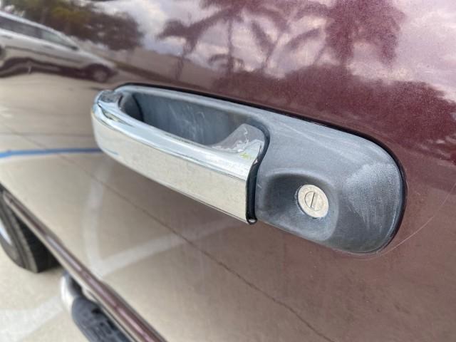 2005 Deep Molten Red Pearl /Dark Slate Gray Dodge Ram 1500 4 DR SLT 1 OWNER FL HEMI 5.7 V8 (1D7HA18D25J) with an 5.7L V8 Hemi Magnum Engine engine, Automatic transmission, located at 4701 North Dixie Hwy, Pompano Beach, FL, 33064, (954) 422-2889, 26.240938, -80.123474 - OUR WEBPAGE FLORIDACARS1.COM HAS OVER 100 PHOTOS AND FREE CARFAX LINK 2005 DODGE RAM 1500 SLT 5.7 V8 HEMI EXTENDED CAB 1 OWNER FLORIDA VIN: 1D7HA18D25J621258 1 D 7 H A 1 8 D 2 5 J 6 2 1 2 5 8 4 DOOR EXTENDED CAB PICKUP 5.7L V8 F GASOLINE 18 MPG REAR WHEEL DRIVE Features ABS Brakes Air Conditioning A - Photo#37