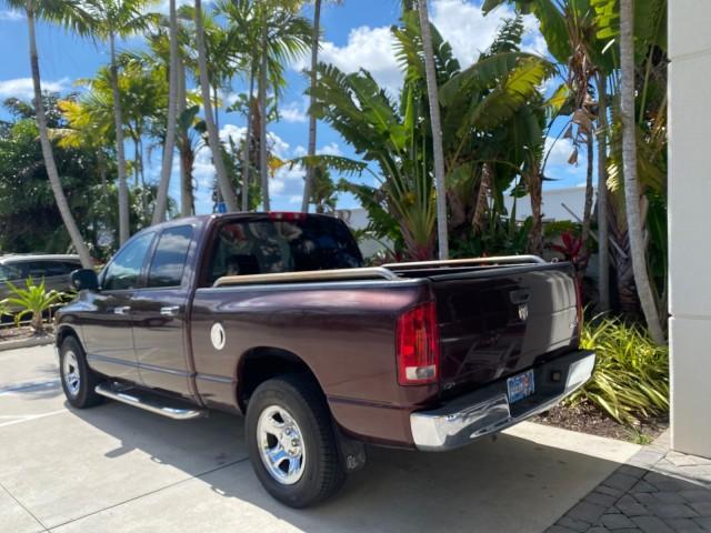 2005 Deep Molten Red Pearl /Dark Slate Gray Dodge Ram 1500 4 DR SLT 1 OWNER FL HEMI 5.7 V8 (1D7HA18D25J) with an 5.7L V8 Hemi Magnum Engine engine, Automatic transmission, located at 4701 North Dixie Hwy, Pompano Beach, FL, 33064, (954) 422-2889, 26.240938, -80.123474 - OUR WEBPAGE FLORIDACARS1.COM HAS OVER 100 PHOTOS AND FREE CARFAX LINK 2005 DODGE RAM 1500 SLT 5.7 V8 HEMI EXTENDED CAB 1 OWNER FLORIDA VIN: 1D7HA18D25J621258 1 D 7 H A 1 8 D 2 5 J 6 2 1 2 5 8 4 DOOR EXTENDED CAB PICKUP 5.7L V8 F GASOLINE 18 MPG REAR WHEEL DRIVE Features ABS Brakes Air Conditioning A - Photo#32
