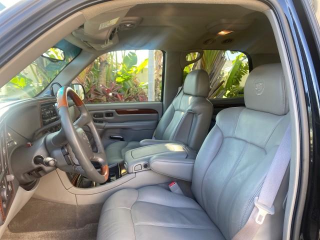 2002 Sable Black /Pewter Cadillac Escalade L0W MILES 68,090 4WD (1GYEK63N92R) with an 6.0L Vortec 1000 SFI V8 HO Engine engine, Automatic transmission, located at 4701 North Dixie Hwy, Pompano Beach, FL, 33064, (954) 422-2889, 26.240938, -80.123474 - OUR WEBPAGE FLORIDACARS1.COM HAS OVER 100 PHOTOS AND FREE CARFAX LINK 2002 CADILLAC ESCALADE 4WD COST 52,230 NEW ALL ORIGINAL BLACK PAINT VIN: 1GYEK63N92R116865 1 G Y E K 6 3 N 9 2 R 1 1 6 8 6 5 4 DOOR WAGON/SPORT UTILITY 6.0L V8 F GASOLINE 17 MPG ALL WHEEL DRIVE Features 4WD/AWD ABS Brakes Air Cond - Photo#41