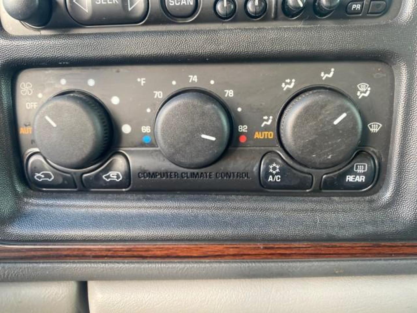 2002 Sable Black /Pewter Cadillac Escalade L0W MILES 68,090 4WD (1GYEK63N92R) with an 6.0L Vortec 1000 SFI V8 HO Engine engine, Automatic transmission, located at 4701 North Dixie Hwy, Pompano Beach, FL, 33064, (954) 422-2889, 26.240938, -80.123474 - OUR WEBPAGE FLORIDACARS1.COM HAS OVER 100 PHOTOS AND FREE CARFAX LINK 2002 CADILLAC ESCALADE 4WD COST 52,230 NEW ALL ORIGINAL BLACK PAINT VIN: 1GYEK63N92R116865 1 G Y E K 6 3 N 9 2 R 1 1 6 8 6 5 4 DOOR WAGON/SPORT UTILITY 6.0L V8 F GASOLINE 17 MPG ALL WHEEL DRIVE Features 4WD/AWD ABS Brakes Air Cond - Photo#55