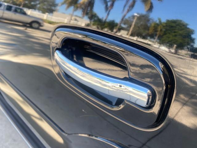 2002 Sable Black /Pewter Cadillac Escalade L0W MILES 68,090 4WD (1GYEK63N92R) with an 6.0L Vortec 1000 SFI V8 HO Engine engine, Automatic transmission, located at 4701 North Dixie Hwy, Pompano Beach, FL, 33064, (954) 422-2889, 26.240938, -80.123474 - OUR WEBPAGE FLORIDACARS1.COM HAS OVER 100 PHOTOS AND FREE CARFAX LINK 2002 CADILLAC ESCALADE 4WD COST 52,230 NEW ALL ORIGINAL BLACK PAINT VIN: 1GYEK63N92R116865 1 G Y E K 6 3 N 9 2 R 1 1 6 8 6 5 4 DOOR WAGON/SPORT UTILITY 6.0L V8 F GASOLINE 17 MPG ALL WHEEL DRIVE Features 4WD/AWD ABS Brakes Air Cond - Photo#69