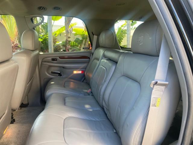 2002 Sable Black /Pewter Cadillac Escalade L0W MILES 68,090 4WD (1GYEK63N92R) with an 6.0L Vortec 1000 SFI V8 HO Engine engine, Automatic transmission, located at 4701 North Dixie Hwy, Pompano Beach, FL, 33064, (954) 422-2889, 26.240938, -80.123474 - OUR WEBPAGE FLORIDACARS1.COM HAS OVER 100 PHOTOS AND FREE CARFAX LINK 2002 CADILLAC ESCALADE 4WD COST 52,230 NEW ALL ORIGINAL BLACK PAINT VIN: 1GYEK63N92R116865 1 G Y E K 6 3 N 9 2 R 1 1 6 8 6 5 4 DOOR WAGON/SPORT UTILITY 6.0L V8 F GASOLINE 17 MPG ALL WHEEL DRIVE Features 4WD/AWD ABS Brakes Air Cond - Photo#71