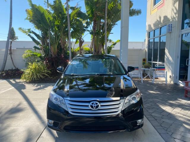 2011 Black /Light Gray Toyota Avalon Limited LOW MILES 80,879 (4T1BK3DB4BU) with an 3.5L DOHC EFI 24-Valve V6 Engine engine, Automatic transmission, located at 4701 North Dixie Hwy, Pompano Beach, FL, 33064, (954) 422-2889, 26.240938, -80.123474 - OUR WEBPAGE FLORIDACARS1.COM HAS OVER 100 PHOTOS AND FREE CARFAX LINK 2011 TOYOTA AVALON LIMITED NAVIGATION SUNROOF LOADED DASH HAS NO CRACKS VIN: 4T1BK3DB4BU438544 4 T 1 B K 3 D B 4 B U 4 3 8 5 4 4 SEDAN 4 DR 3.5L V6 F DOHC 24V GASOLINE 29 MPG FRONT WHEEL DRIVE Features A/C Seat(s) ABS Brakes Air C - Photo#2