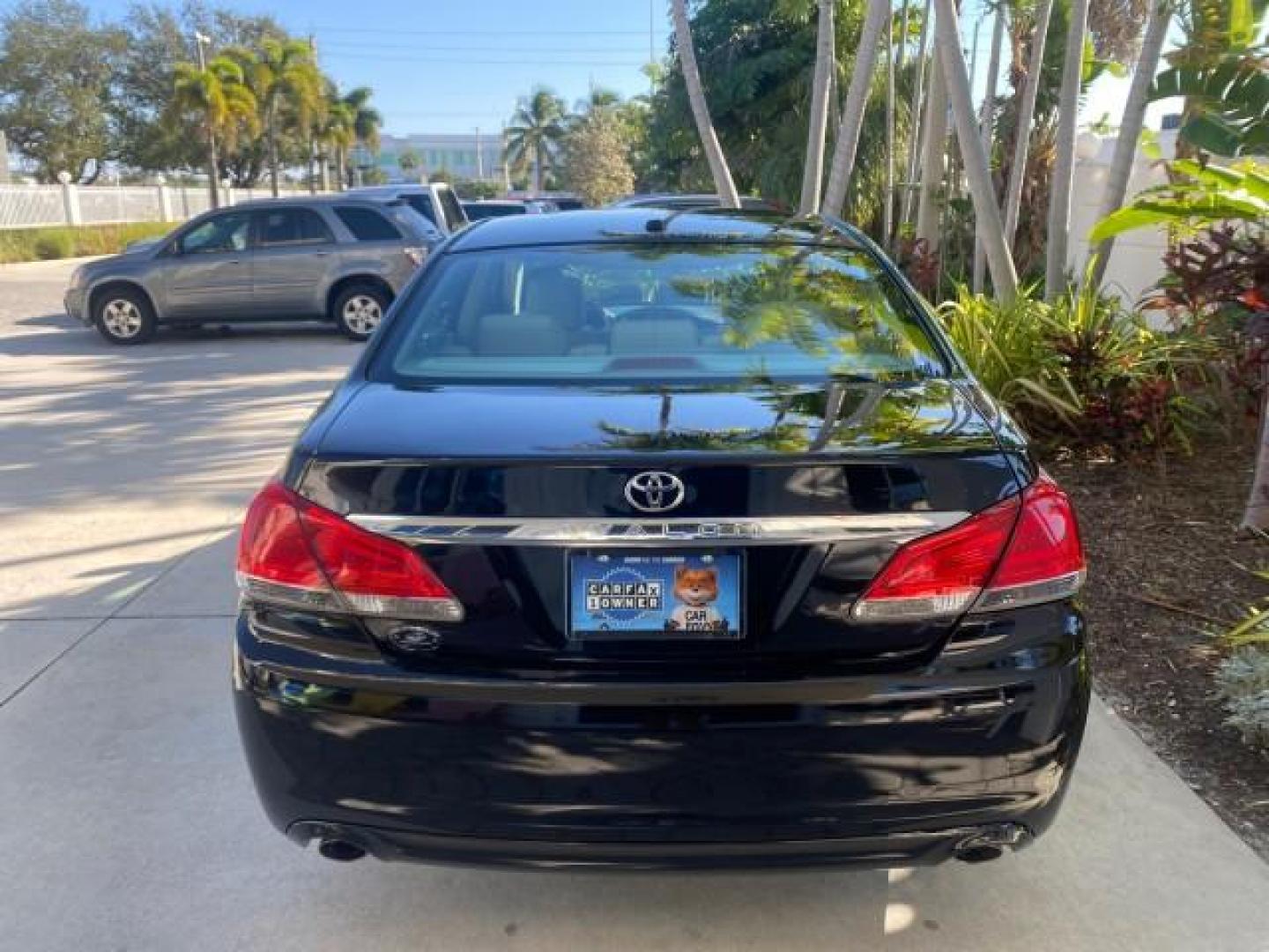 2011 Black /Light Gray Toyota Avalon Limited LOW MILES 80,879 (4T1BK3DB4BU) with an 3.5L DOHC EFI 24-Valve V6 Engine engine, Automatic transmission, located at 4701 North Dixie Hwy, Pompano Beach, FL, 33064, (954) 422-2889, 26.240938, -80.123474 - OUR WEBPAGE FLORIDACARS1.COM HAS OVER 100 PHOTOS AND FREE CARFAX LINK 2011 TOYOTA AVALON LIMITED NAVIGATION SUNROOF LOADED DASH HAS NO CRACKS VIN: 4T1BK3DB4BU438544 4 T 1 B K 3 D B 4 B U 4 3 8 5 4 4 SEDAN 4 DR 3.5L V6 F DOHC 24V GASOLINE 29 MPG FRONT WHEEL DRIVE Features A/C Seat(s) ABS Brakes Air C - Photo#35
