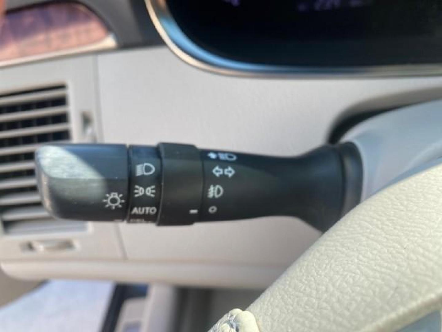 2011 Black /Light Gray Toyota Avalon Limited LOW MILES 80,879 (4T1BK3DB4BU) with an 3.5L DOHC EFI 24-Valve V6 Engine engine, Automatic transmission, located at 4701 North Dixie Hwy, Pompano Beach, FL, 33064, (954) 422-2889, 26.240938, -80.123474 - OUR WEBPAGE FLORIDACARS1.COM HAS OVER 100 PHOTOS AND FREE CARFAX LINK 2011 TOYOTA AVALON LIMITED NAVIGATION SUNROOF LOADED DASH HAS NO CRACKS VIN: 4T1BK3DB4BU438544 4 T 1 B K 3 D B 4 B U 4 3 8 5 4 4 SEDAN 4 DR 3.5L V6 F DOHC 24V GASOLINE 29 MPG FRONT WHEEL DRIVE Features A/C Seat(s) ABS Brakes Air C - Photo#52