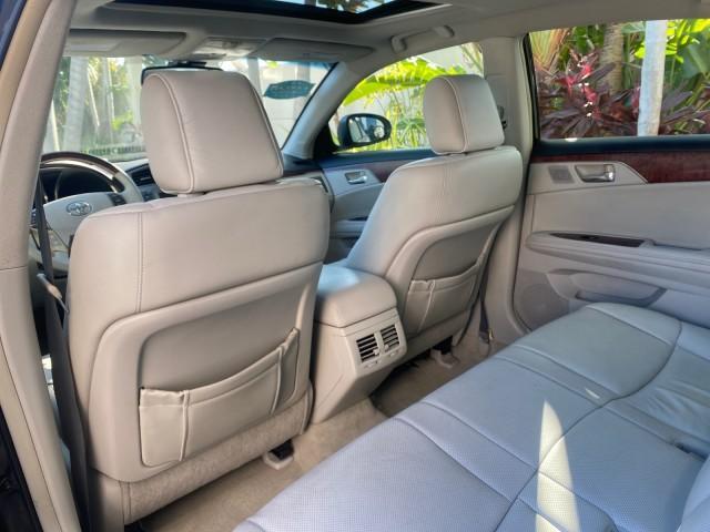 2011 Black /Light Gray Toyota Avalon Limited LOW MILES 80,879 (4T1BK3DB4BU) with an 3.5L DOHC EFI 24-Valve V6 Engine engine, Automatic transmission, located at 4701 North Dixie Hwy, Pompano Beach, FL, 33064, (954) 422-2889, 26.240938, -80.123474 - OUR WEBPAGE FLORIDACARS1.COM HAS OVER 100 PHOTOS AND FREE CARFAX LINK 2011 TOYOTA AVALON LIMITED NAVIGATION SUNROOF LOADED DASH HAS NO CRACKS VIN: 4T1BK3DB4BU438544 4 T 1 B K 3 D B 4 B U 4 3 8 5 4 4 SEDAN 4 DR 3.5L V6 F DOHC 24V GASOLINE 29 MPG FRONT WHEEL DRIVE Features A/C Seat(s) ABS Brakes Air C - Photo#82