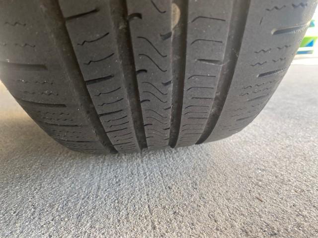 2011 Black /Light Gray Toyota Avalon Limited LOW MILES 80,879 (4T1BK3DB4BU) with an 3.5L DOHC EFI 24-Valve V6 Engine engine, Automatic transmission, located at 4701 North Dixie Hwy, Pompano Beach, FL, 33064, (954) 422-2889, 26.240938, -80.123474 - OUR WEBPAGE FLORIDACARS1.COM HAS OVER 100 PHOTOS AND FREE CARFAX LINK 2011 TOYOTA AVALON LIMITED NAVIGATION SUNROOF LOADED DASH HAS NO CRACKS VIN: 4T1BK3DB4BU438544 4 T 1 B K 3 D B 4 B U 4 3 8 5 4 4 SEDAN 4 DR 3.5L V6 F DOHC 24V GASOLINE 29 MPG FRONT WHEEL DRIVE Features A/C Seat(s) ABS Brakes Air C - Photo#88