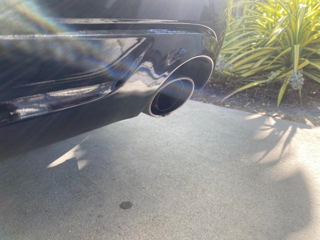 2011 Black /Light Gray Toyota Avalon Limited LOW MILES 80,879 (4T1BK3DB4BU) with an 3.5L DOHC EFI 24-Valve V6 Engine engine, Automatic transmission, located at 4701 North Dixie Hwy, Pompano Beach, FL, 33064, (954) 422-2889, 26.240938, -80.123474 - OUR WEBPAGE FLORIDACARS1.COM HAS OVER 100 PHOTOS AND FREE CARFAX LINK 2011 TOYOTA AVALON LIMITED NAVIGATION SUNROOF LOADED DASH HAS NO CRACKS VIN: 4T1BK3DB4BU438544 4 T 1 B K 3 D B 4 B U 4 3 8 5 4 4 SEDAN 4 DR 3.5L V6 F DOHC 24V GASOLINE 29 MPG FRONT WHEEL DRIVE Features A/C Seat(s) ABS Brakes Air C - Photo#98