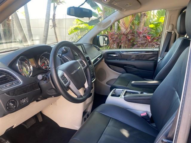 2014 True Blue Pearlcoat /Black/Light Graystone Chrysler Town and Country Touring LOW MILES 64,377 1 OWNER FL (2C4RC1BG3ER) with an 3.6L V6 Cylinder Engine engine, Automatic transmission, located at 4701 North Dixie Hwy, Pompano Beach, FL, 33064, (954) 422-2889, 26.240938, -80.123474 - OUR WEBPAGE FLORIDACARS1.COM HAS OVER 100 PHOTOS AND FREE CARFAX LINK 2014 CHRYSLER TOWN AND COUNTRY TOURING VIN: 2C4RC1BG3ER148946 2 C 4 R C 1 B G 3 E R 1 4 8 9 4 6 VAN 3.6L V6 F DOHC 24V GASOLINE 25 MPG FRONT WHEEL DRIVE Features ABS Brakes Air Conditioning Alloy Wheels AM/FM Stereo Automatic Tran - Photo#44