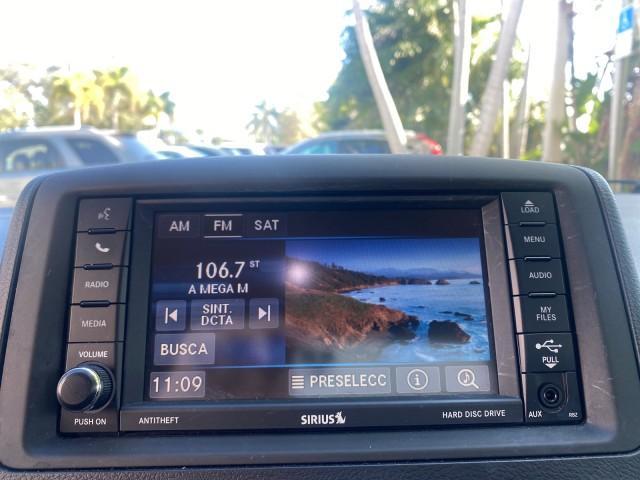 2014 True Blue Pearlcoat /Black/Light Graystone Chrysler Town and Country Touring LOW MILES 64,377 1 OWNER FL (2C4RC1BG3ER) with an 3.6L V6 Cylinder Engine engine, Automatic transmission, located at 4701 North Dixie Hwy, Pompano Beach, FL, 33064, (954) 422-2889, 26.240938, -80.123474 - OUR WEBPAGE FLORIDACARS1.COM HAS OVER 100 PHOTOS AND FREE CARFAX LINK 2014 CHRYSLER TOWN AND COUNTRY TOURING VIN: 2C4RC1BG3ER148946 2 C 4 R C 1 B G 3 E R 1 4 8 9 4 6 VAN 3.6L V6 F DOHC 24V GASOLINE 25 MPG FRONT WHEEL DRIVE Features ABS Brakes Air Conditioning Alloy Wheels AM/FM Stereo Automatic Tran - Photo#55