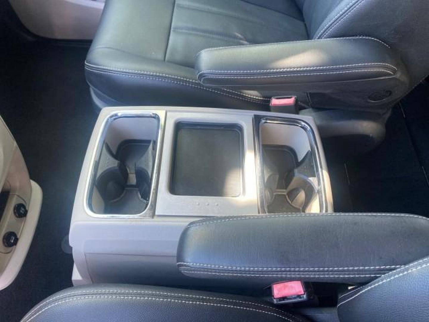 2014 True Blue Pearlcoat /Black/Light Graystone Chrysler Town and Country Touring LOW MILES 64,377 1 OWNER FL (2C4RC1BG3ER) with an 3.6L V6 Cylinder Engine engine, Automatic transmission, located at 4701 North Dixie Hwy, Pompano Beach, FL, 33064, (954) 422-2889, 26.240938, -80.123474 - OUR WEBPAGE FLORIDACARS1.COM HAS OVER 100 PHOTOS AND FREE CARFAX LINK 2014 CHRYSLER TOWN AND COUNTRY TOURING VIN: 2C4RC1BG3ER148946 2 C 4 R C 1 B G 3 E R 1 4 8 9 4 6 VAN 3.6L V6 F DOHC 24V GASOLINE 25 MPG FRONT WHEEL DRIVE Features ABS Brakes Air Conditioning Alloy Wheels AM/FM Stereo Automatic Tran - Photo#61