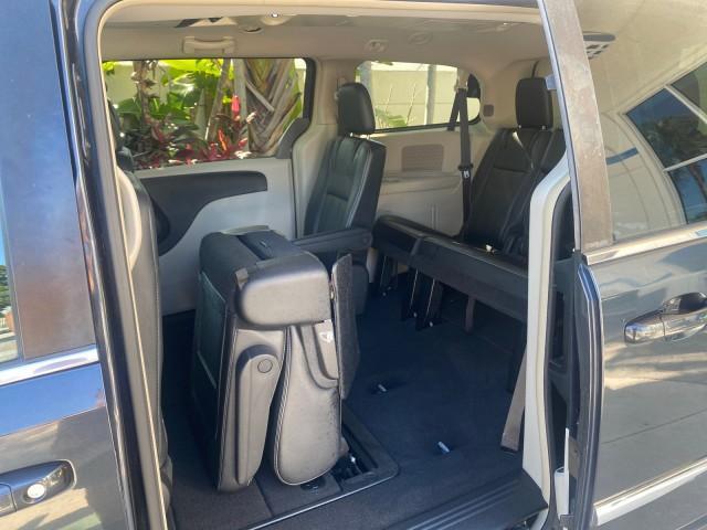 2014 True Blue Pearlcoat /Black/Light Graystone Chrysler Town and Country Touring LOW MILES 64,377 1 OWNER FL (2C4RC1BG3ER) with an 3.6L V6 Cylinder Engine engine, Automatic transmission, located at 4701 North Dixie Hwy, Pompano Beach, FL, 33064, (954) 422-2889, 26.240938, -80.123474 - OUR WEBPAGE FLORIDACARS1.COM HAS OVER 100 PHOTOS AND FREE CARFAX LINK 2014 CHRYSLER TOWN AND COUNTRY TOURING VIN: 2C4RC1BG3ER148946 2 C 4 R C 1 B G 3 E R 1 4 8 9 4 6 VAN 3.6L V6 F DOHC 24V GASOLINE 25 MPG FRONT WHEEL DRIVE Features ABS Brakes Air Conditioning Alloy Wheels AM/FM Stereo Automatic Tran - Photo#75