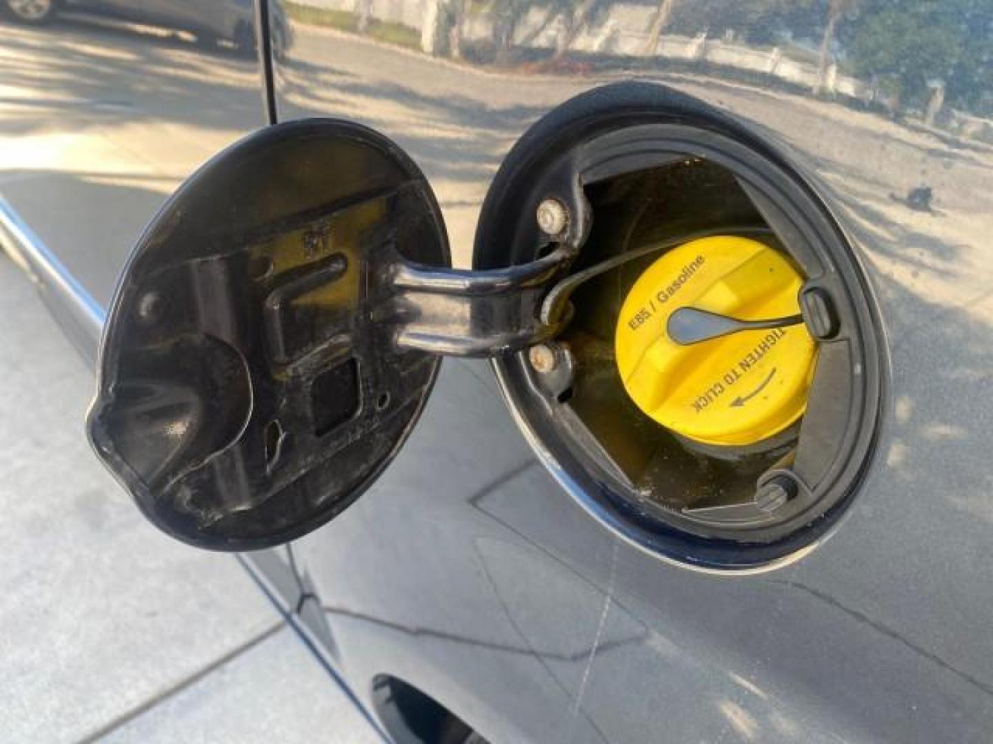 2014 True Blue Pearlcoat /Black/Light Graystone Chrysler Town and Country Touring LOW MILES 64,377 1 OWNER FL (2C4RC1BG3ER) with an 3.6L V6 Cylinder Engine engine, Automatic transmission, located at 4701 North Dixie Hwy, Pompano Beach, FL, 33064, (954) 422-2889, 26.240938, -80.123474 - OUR WEBPAGE FLORIDACARS1.COM HAS OVER 100 PHOTOS AND FREE CARFAX LINK 2014 CHRYSLER TOWN AND COUNTRY TOURING VIN: 2C4RC1BG3ER148946 2 C 4 R C 1 B G 3 E R 1 4 8 9 4 6 VAN 3.6L V6 F DOHC 24V GASOLINE 25 MPG FRONT WHEEL DRIVE Features ABS Brakes Air Conditioning Alloy Wheels AM/FM Stereo Automatic Tran - Photo#86