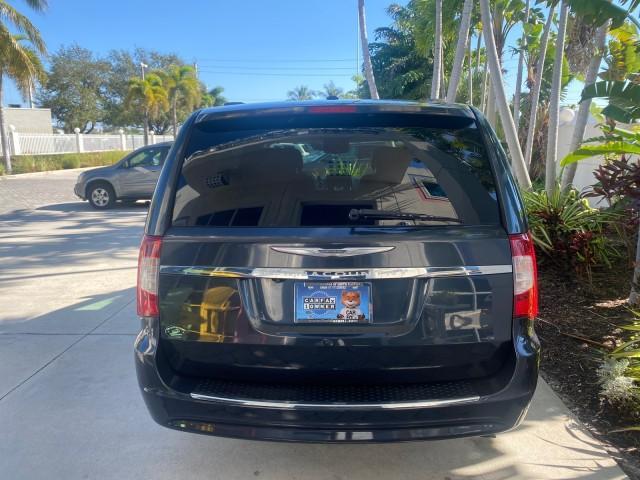 2014 True Blue Pearlcoat /Black/Light Graystone Chrysler Town and Country Touring LOW MILES 64,377 1 OWNER FL (2C4RC1BG3ER) with an 3.6L V6 Cylinder Engine engine, Automatic transmission, located at 4701 North Dixie Hwy, Pompano Beach, FL, 33064, (954) 422-2889, 26.240938, -80.123474 - OUR WEBPAGE FLORIDACARS1.COM HAS OVER 100 PHOTOS AND FREE CARFAX LINK 2014 CHRYSLER TOWN AND COUNTRY TOURING VIN: 2C4RC1BG3ER148946 2 C 4 R C 1 B G 3 E R 1 4 8 9 4 6 VAN 3.6L V6 F DOHC 24V GASOLINE 25 MPG FRONT WHEEL DRIVE Features ABS Brakes Air Conditioning Alloy Wheels AM/FM Stereo Automatic Tran - Photo#90