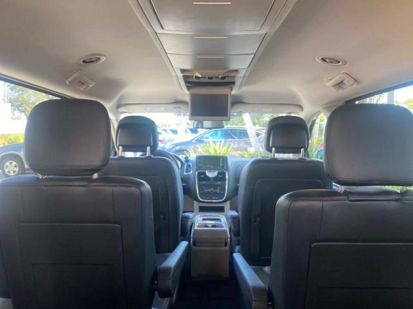 2014 True Blue Pearlcoat /Black/Light Graystone Chrysler Town and Country Touring LOW MILES 64,377 1 OWNER FL (2C4RC1BG3ER) with an 3.6L V6 Cylinder Engine engine, Automatic transmission, located at 4701 North Dixie Hwy, Pompano Beach, FL, 33064, (954) 422-2889, 26.240938, -80.123474 - OUR WEBPAGE FLORIDACARS1.COM HAS OVER 100 PHOTOS AND FREE CARFAX LINK 2014 CHRYSLER TOWN AND COUNTRY TOURING VIN: 2C4RC1BG3ER148946 2 C 4 R C 1 B G 3 E R 1 4 8 9 4 6 VAN 3.6L V6 F DOHC 24V GASOLINE 25 MPG FRONT WHEEL DRIVE Features ABS Brakes Air Conditioning Alloy Wheels AM/FM Stereo Automatic Tran - Photo#96