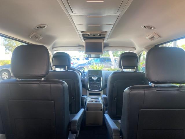 2014 True Blue Pearlcoat /Black/Light Graystone Chrysler Town and Country Touring LOW MILES 64,377 1 OWNER FL (2C4RC1BG3ER) with an 3.6L V6 Cylinder Engine engine, Automatic transmission, located at 4701 North Dixie Hwy, Pompano Beach, FL, 33064, (954) 422-2889, 26.240938, -80.123474 - OUR WEBPAGE FLORIDACARS1.COM HAS OVER 100 PHOTOS AND FREE CARFAX LINK 2014 CHRYSLER TOWN AND COUNTRY TOURING VIN: 2C4RC1BG3ER148946 2 C 4 R C 1 B G 3 E R 1 4 8 9 4 6 VAN 3.6L V6 F DOHC 24V GASOLINE 25 MPG FRONT WHEEL DRIVE Features ABS Brakes Air Conditioning Alloy Wheels AM/FM Stereo Automatic Tran - Photo#96