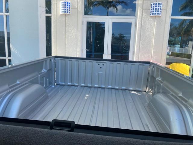 2005 Sandstone Metallic /Medium Gray Chevrolet Silverado 1500 1 OWNER FLORIDA LOW MILES (1GCEC19X85Z) with an 4.3L Vortec 4300 V6 MFI Engine engine, Automatic transmission, located at 4701 North Dixie Hwy, Pompano Beach, FL, 33064, (954) 422-2889, 26.240938, -80.123474 - OUR WEBPAGE FLORIDACARS1.COM HAS OVER 100 PHOTOS AND FREE CARFAX LINK 2005 CHEVROLET SILVERADO 1500 WORK TRUCK 1 OWNER VIN: 1GCEC19X85Z262080 1 G C E C 1 9 X 8 5 Z 2 6 2 0 8 0 4 DOOR EXTENDED CAB PICKUP 4.3L V6 F GASOLINE 21 MPG REAR WHEEL DRIVE Features ABS Brakes Air Conditioning AM/FM Stereo Auto - Photo#66